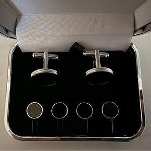 Black cufflinks and studs